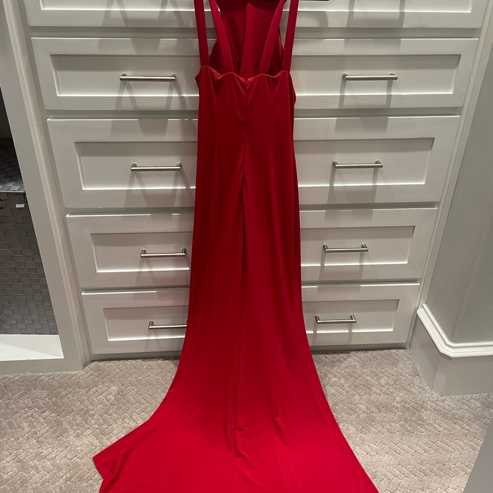 Beautiful red dress.